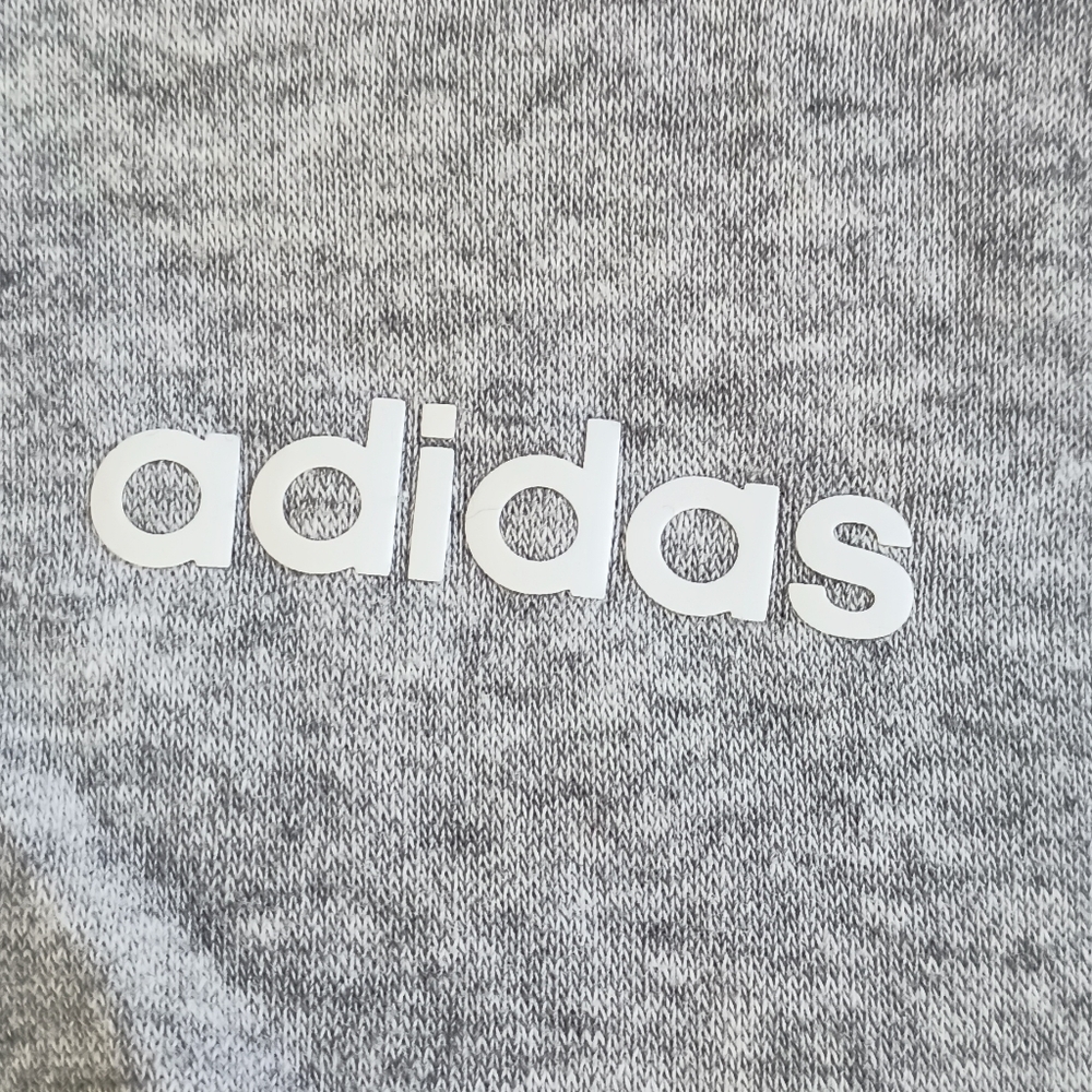 Adidas - Picture 3 of 4